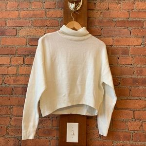 white H&M turtleneck sweater